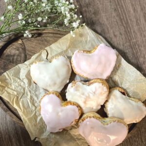 Sweetheart Poptarts- A Strawberry Valentines Day Treat